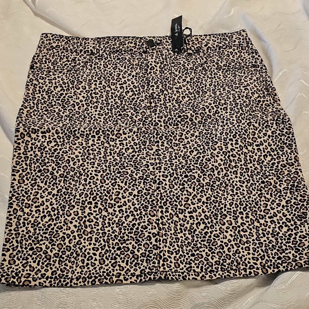d. jeans Leopard Print Cotton Twill Mini Skirt Size 12